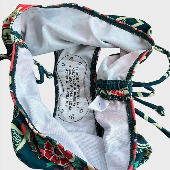 Bikini 2 Piece Swimsuit - Picture 9 of 9